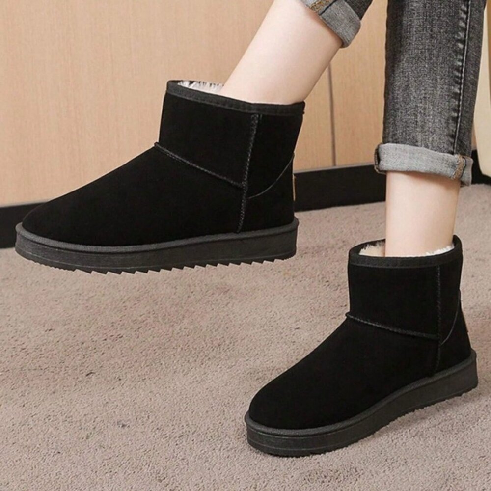 Black And White Casual Women's Faux Lined Suede Ankle/Mini Platform Boots - Picture 4 of 6